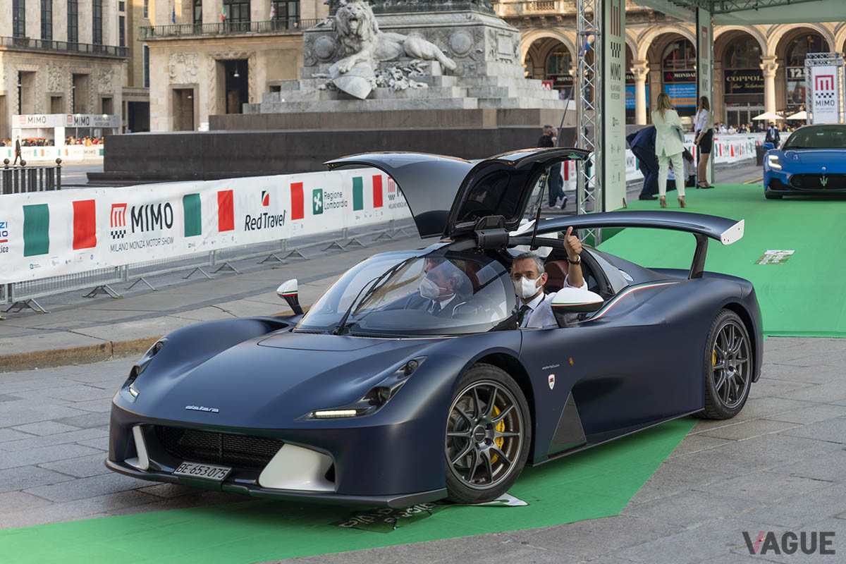 パレードランに参加したダラーラ「ダラーラ・ストラダーレ・クラブイタリア」