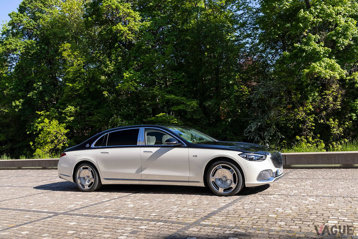 新型「メルセデス・マイバッハSクラス」