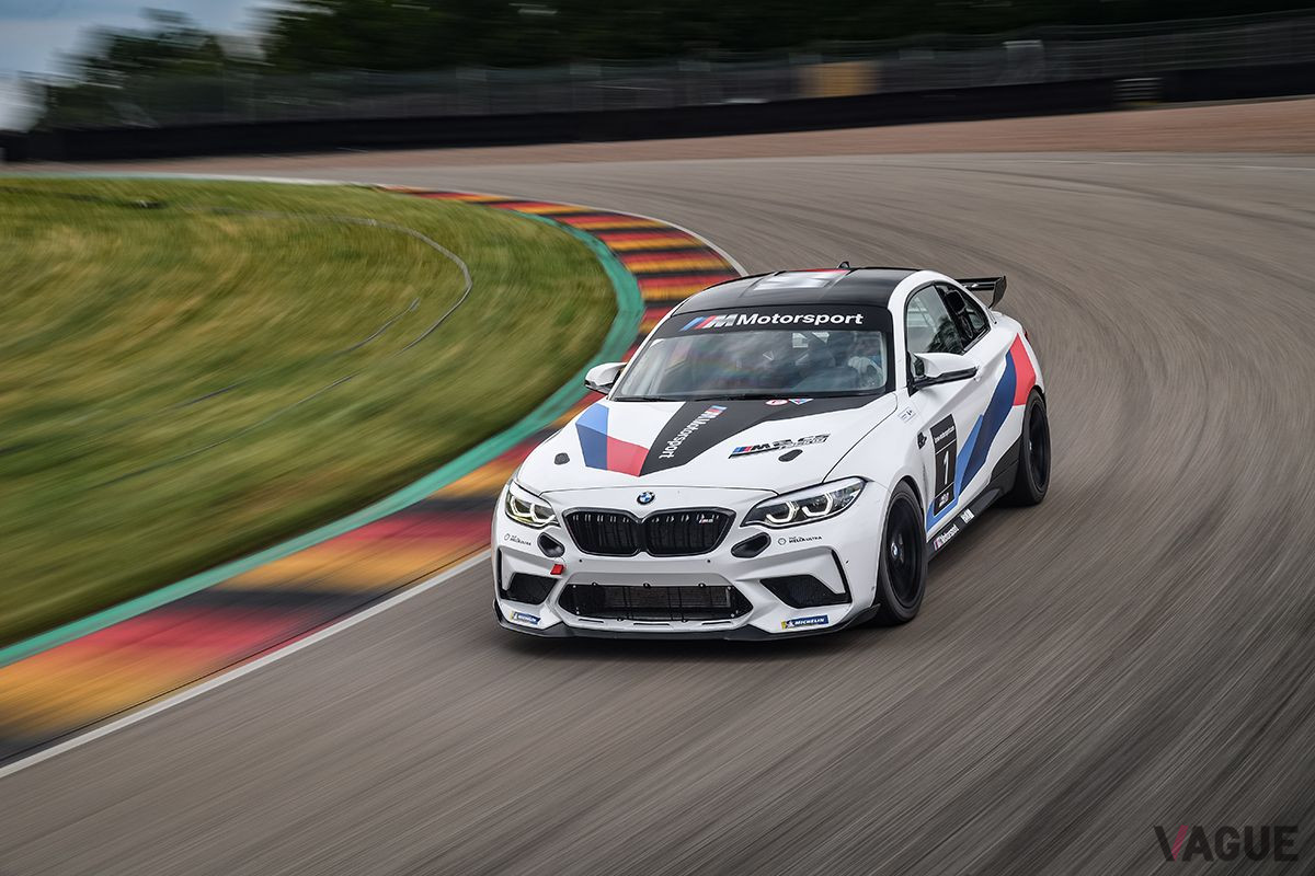 BMW「M2 CSレーシング」