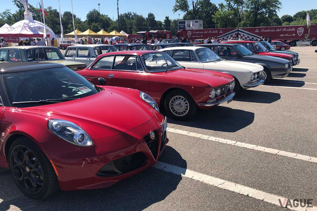 イベント当日は約500台のアルファ ロメオが集結し、111周年を祝った