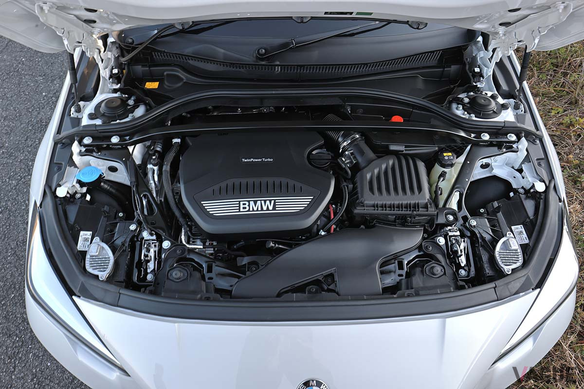 BMW「218dグランクーペ Play Edition Joy+」のエンジンは「B47C20B」型2リッター4気筒ディーゼルターボ。150ps・350Nmを発生する