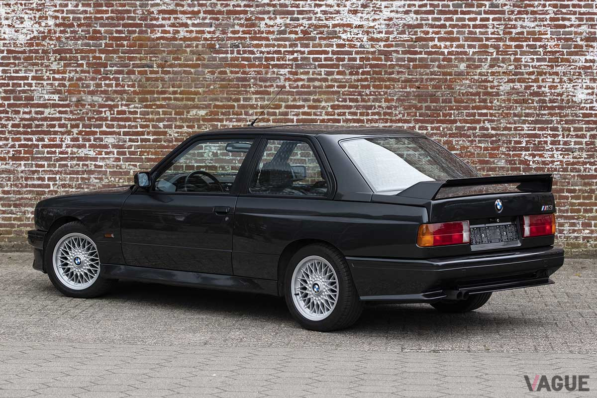 約690万円で落札されたBMW「M3」（C）2021 Courtesy of RM Sotheby's