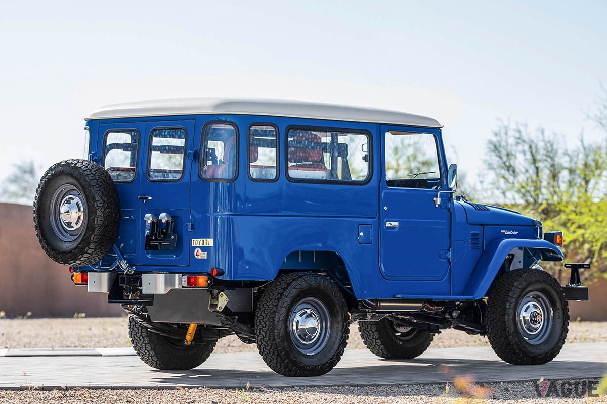 約1960万円で落札されたトヨタ「FJ43 ランドクルーザー ハードトップ」（C）2021 Courtesy of RM Sotheby's