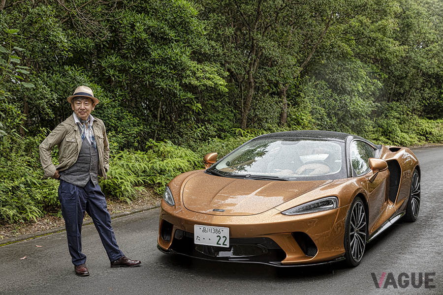 著者はすでに南フランスでマクラーレン「GT」は試乗済み。積載量の大きさにまずは驚かされたという