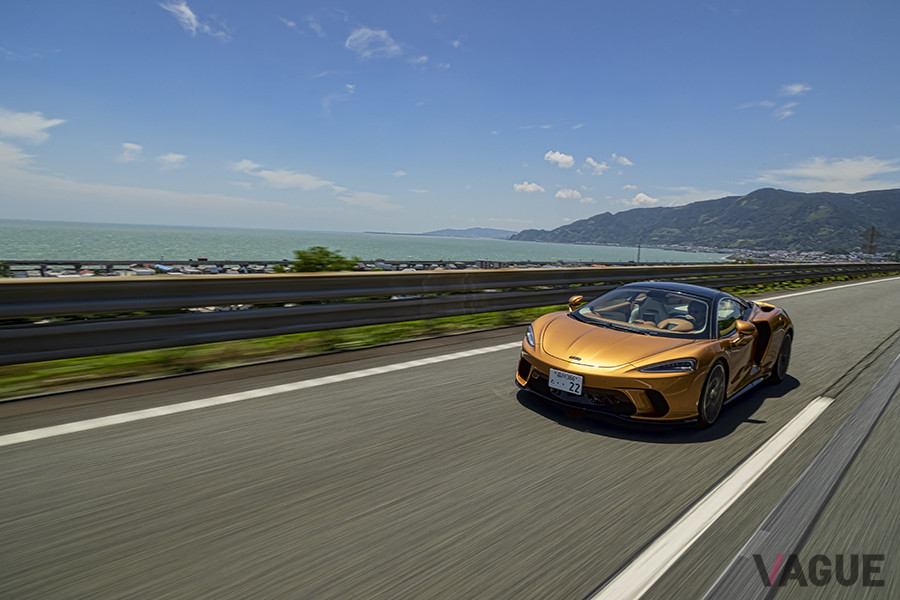 東海道旧道では、マクラーレンとはいえ半日で到着することは無理なので、高速道路を使って西へ向かう