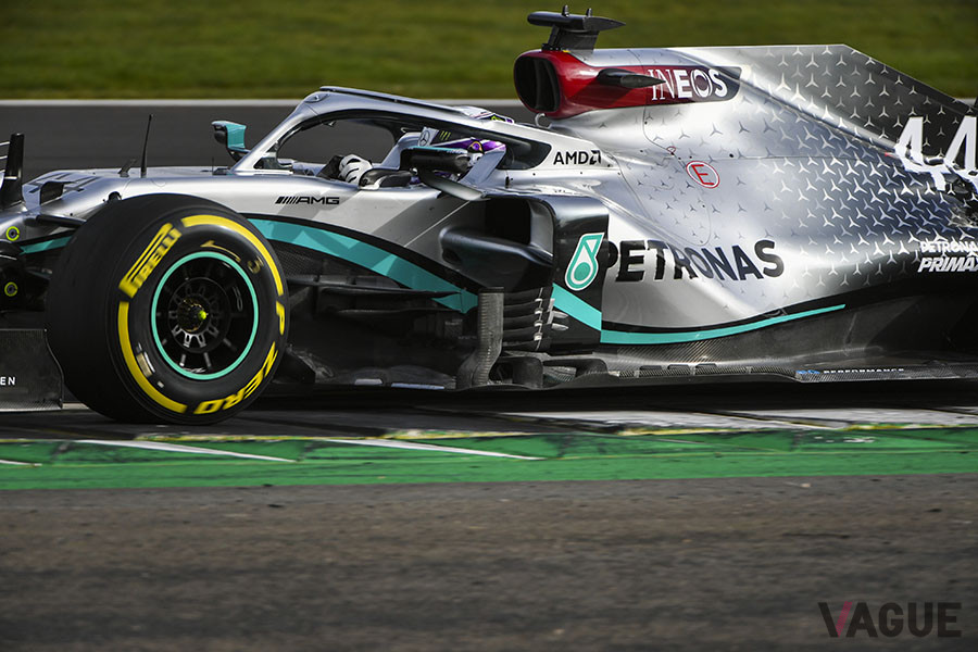 2020年2月に英シルバーストンで発表された際のメルセデスAMGペトロナスF1・W11のカラーリング