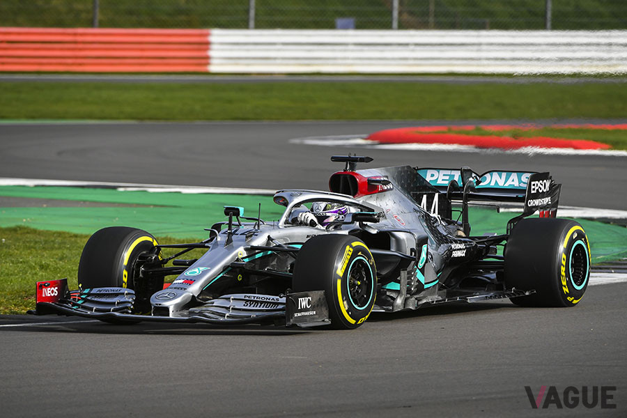 2020年2月に英シルバーストンで発表された際のメルセデスAMGペトロナスF1・W11のカラーリング