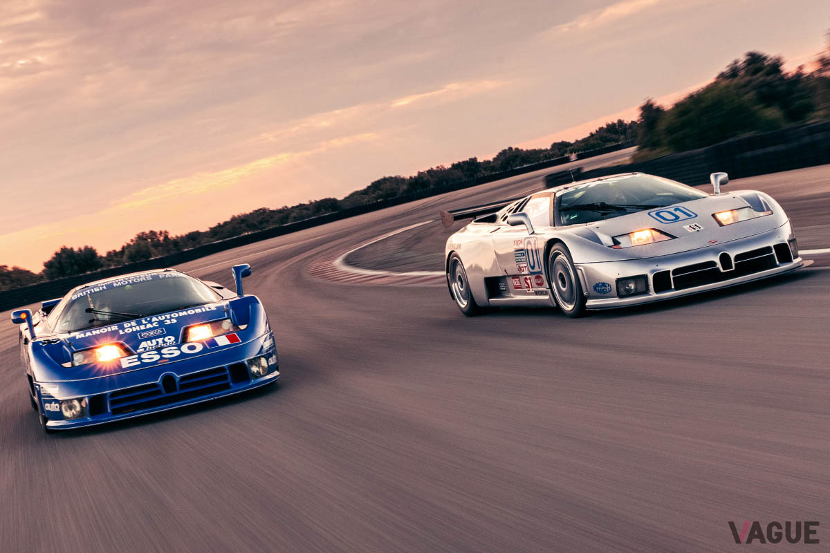 「EB110LM」（左）と「EB110スポーツ・コンペティツィオーネ」（右）