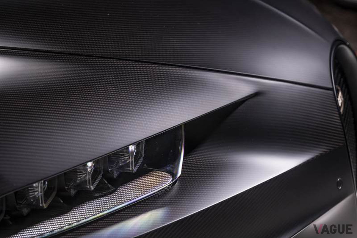 世界限定20台のブガッディ「シロン ノワール」