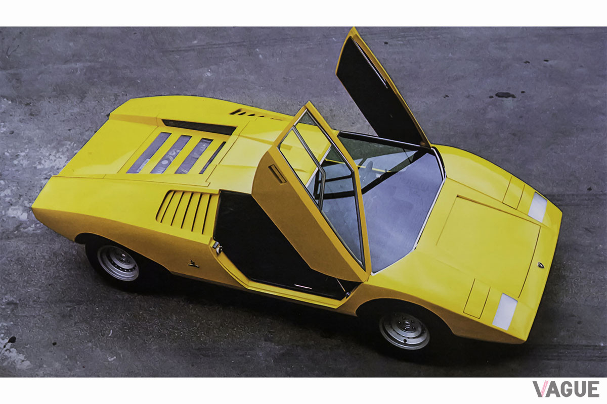 コンセプトカーとして1971年にデビューした「LP500」