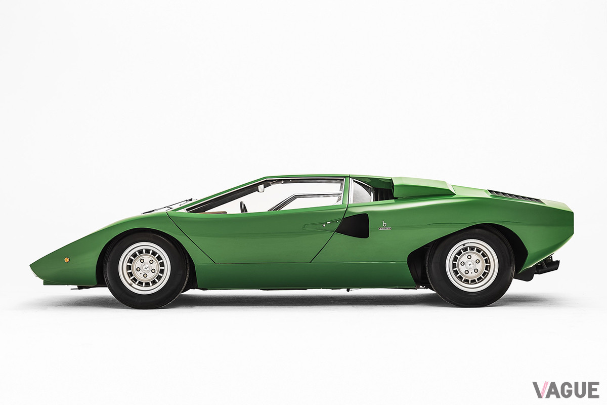1973年にジュネーヴで発表されたときは赤く塗られていたが、その後フランクフルトやパリ、ロンドンノモーターショーではミディアムグリーンに再塗装された。その個体はいま、本社の「MUDETEC」に展示されている