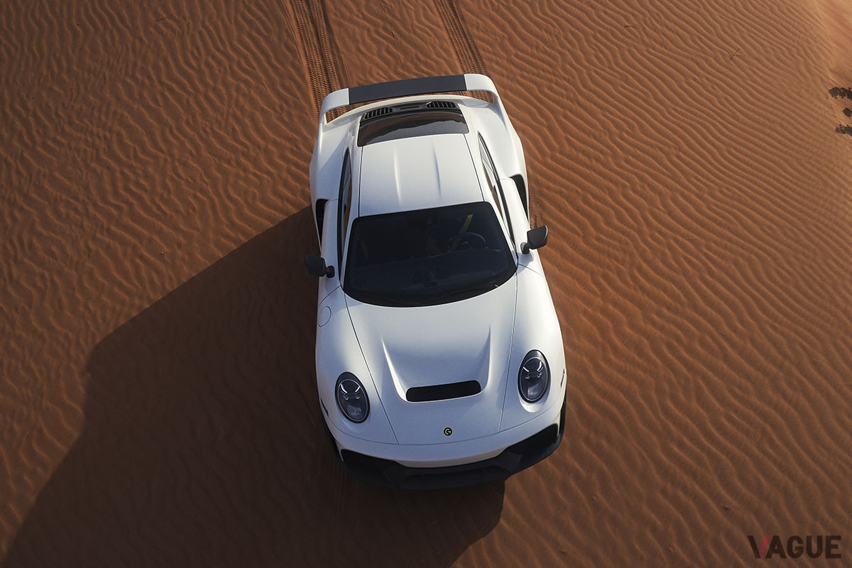 ベースの「911ターボS」から100psアップ