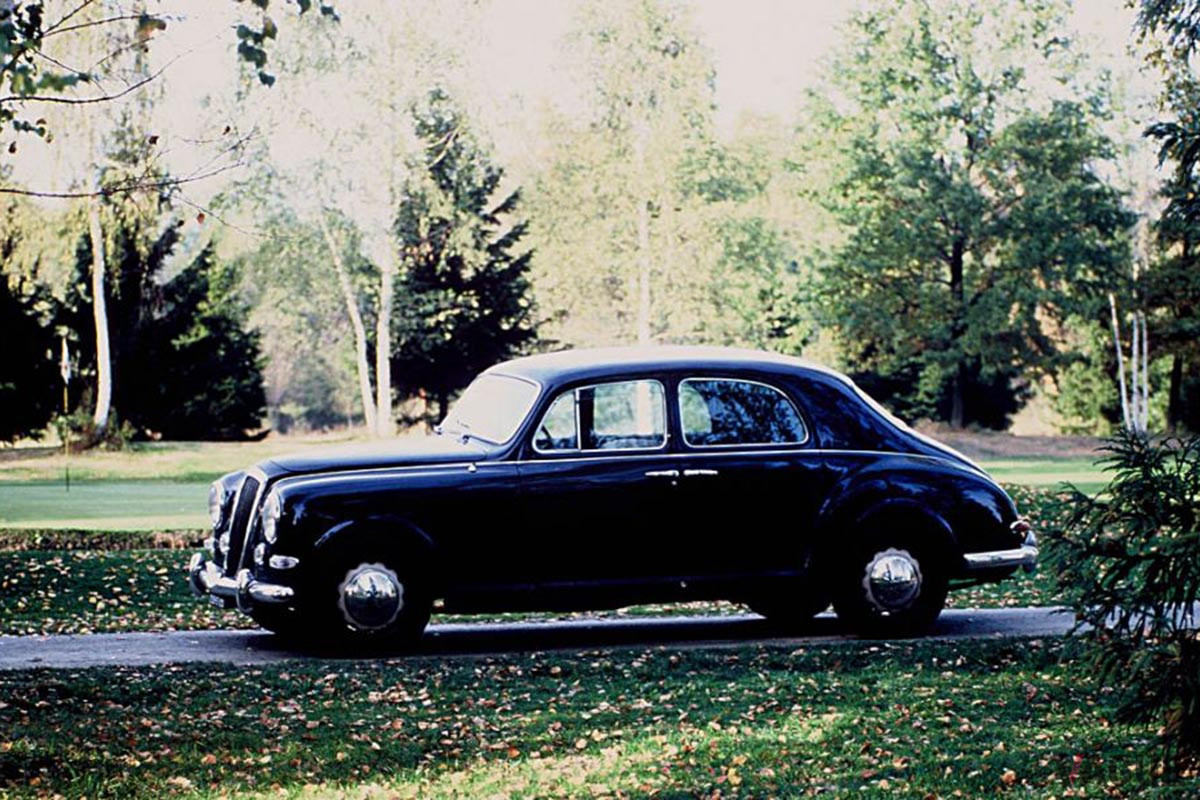 「アウレリア」の1stモデル、「B10ベルリーナ」