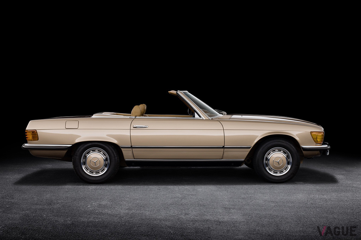 W113の美しさをモダナイズした感のあるプロフィール