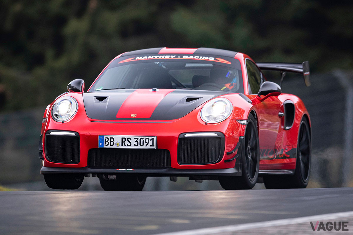 ポルシェ「911 GT2 RS-MR」：6分40秒33（2018年）