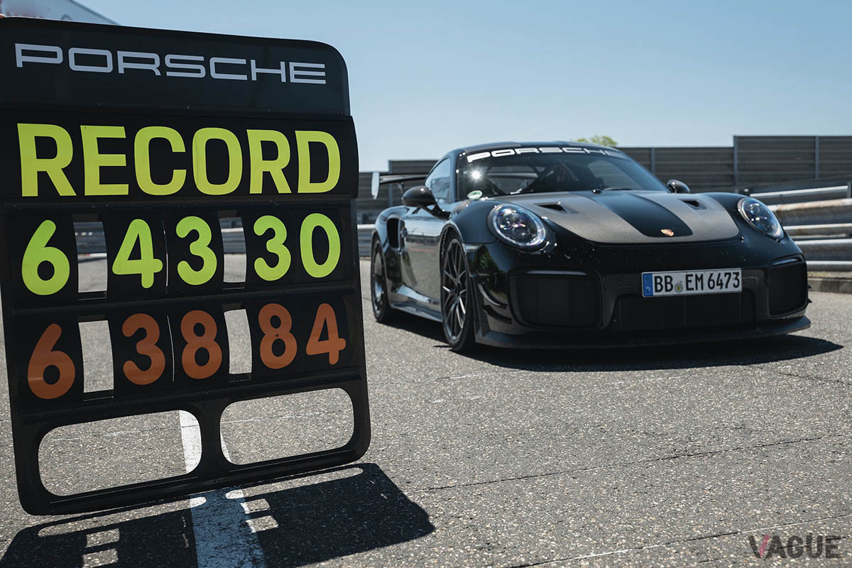 ポルシェ「911 GT2 RSマンタイパフォーマンスキット」：6分38秒835（2021年）
