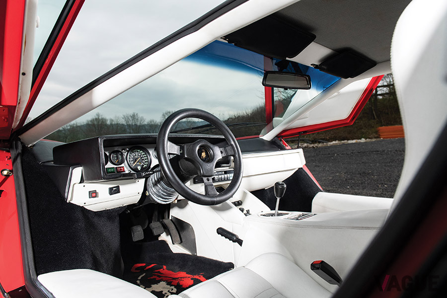 1984年式のランボルギーニ「カウンタックLP500S」は、約3600万円で落札（C）2020 Courtesy of RM Sotheby's