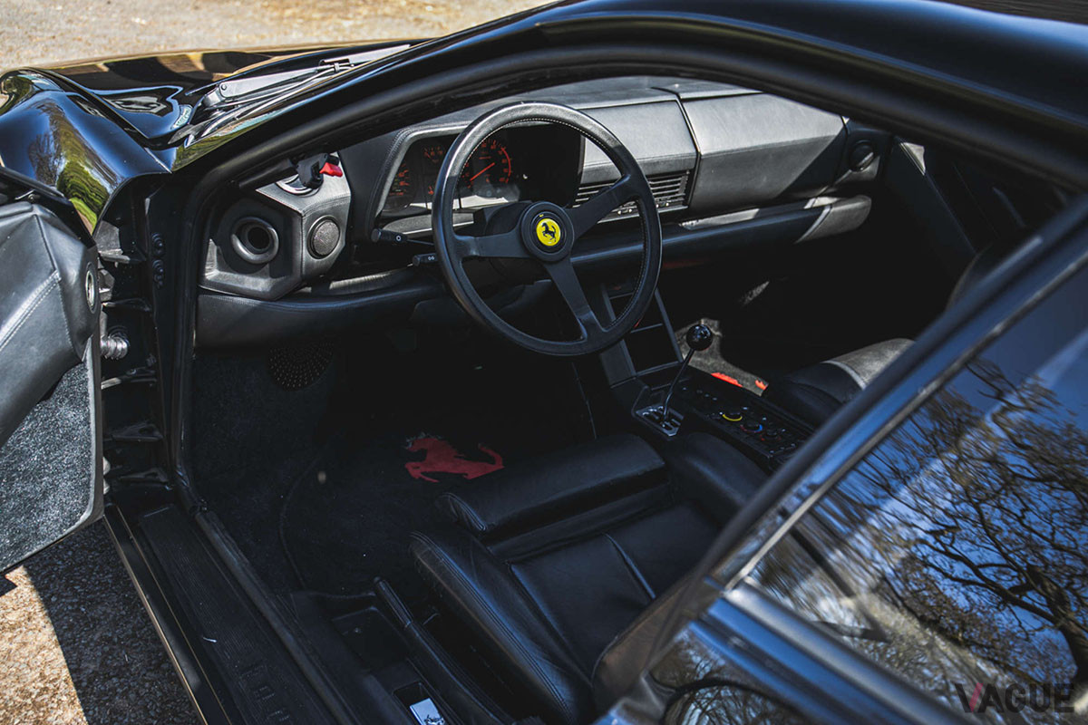 約1690万円というエスティメートだったが、流札となったフェラーリ「テスタロッサ」（C）Silverstone Auctions Limited 2021