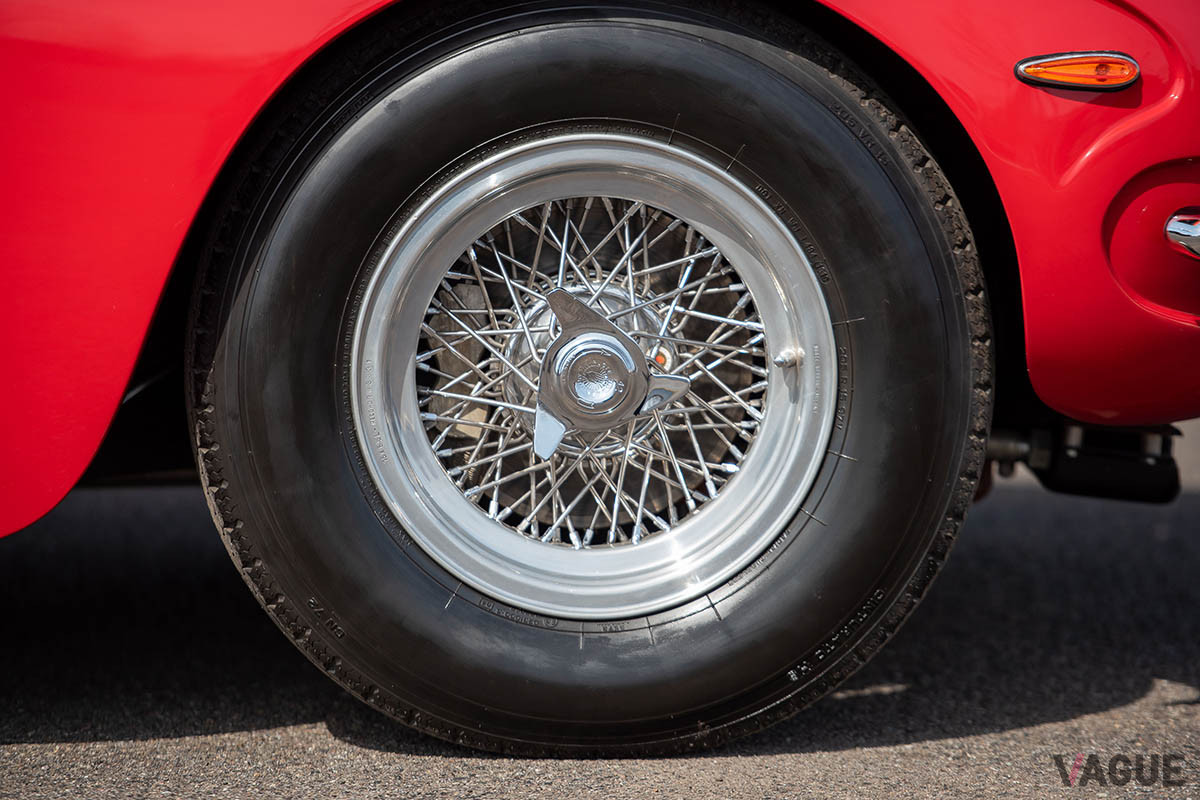 約5800万円で落札されたランボルギーニ「400GT 2+2」（C）2021 Courtesy of RM Sotheby's