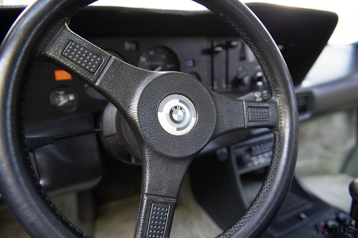 およそ4500万円ほどで落札されたBMW「M1」（C）2021 Courtesy of RM Sotheby's