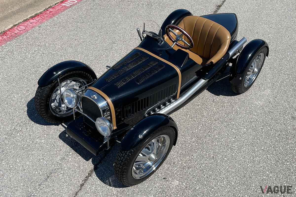 約330万円で落札された、ブガッティ「タイプ35 グランプリ チルドレンズ・カーby HARRINGTON」（C）2021 Courtesy of RM Sotheby's