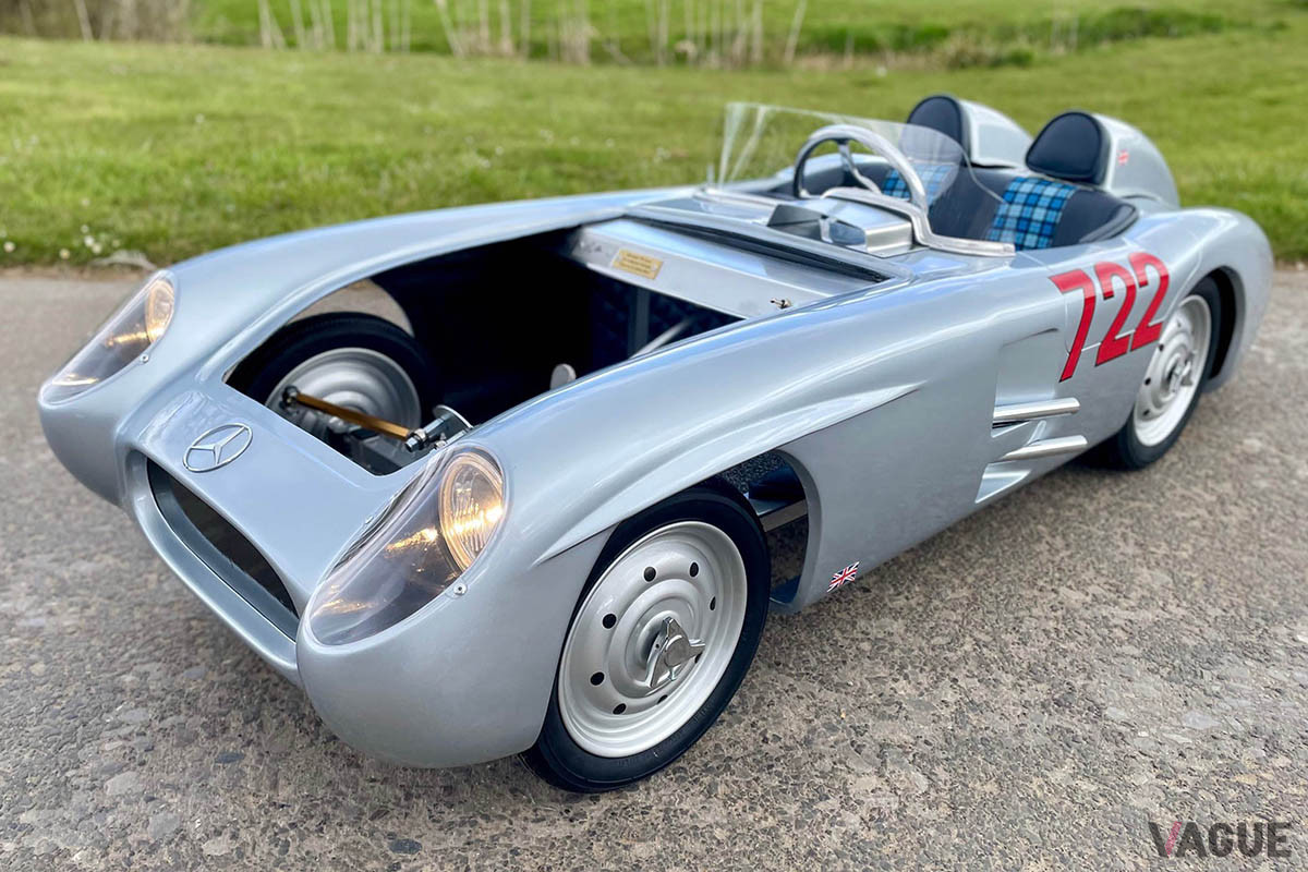 約168万円で落札された、メルセデス・ベンツ「300SLR 722 チルドレンズ・カー」（C）2021 Courtesy of RM Sotheby's