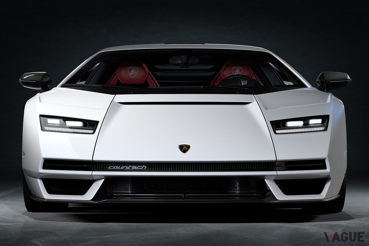 フロントのサイドに「Countach」とレターロゴが付けられているのが、まさしくオリジナルのリスペクトといっていい