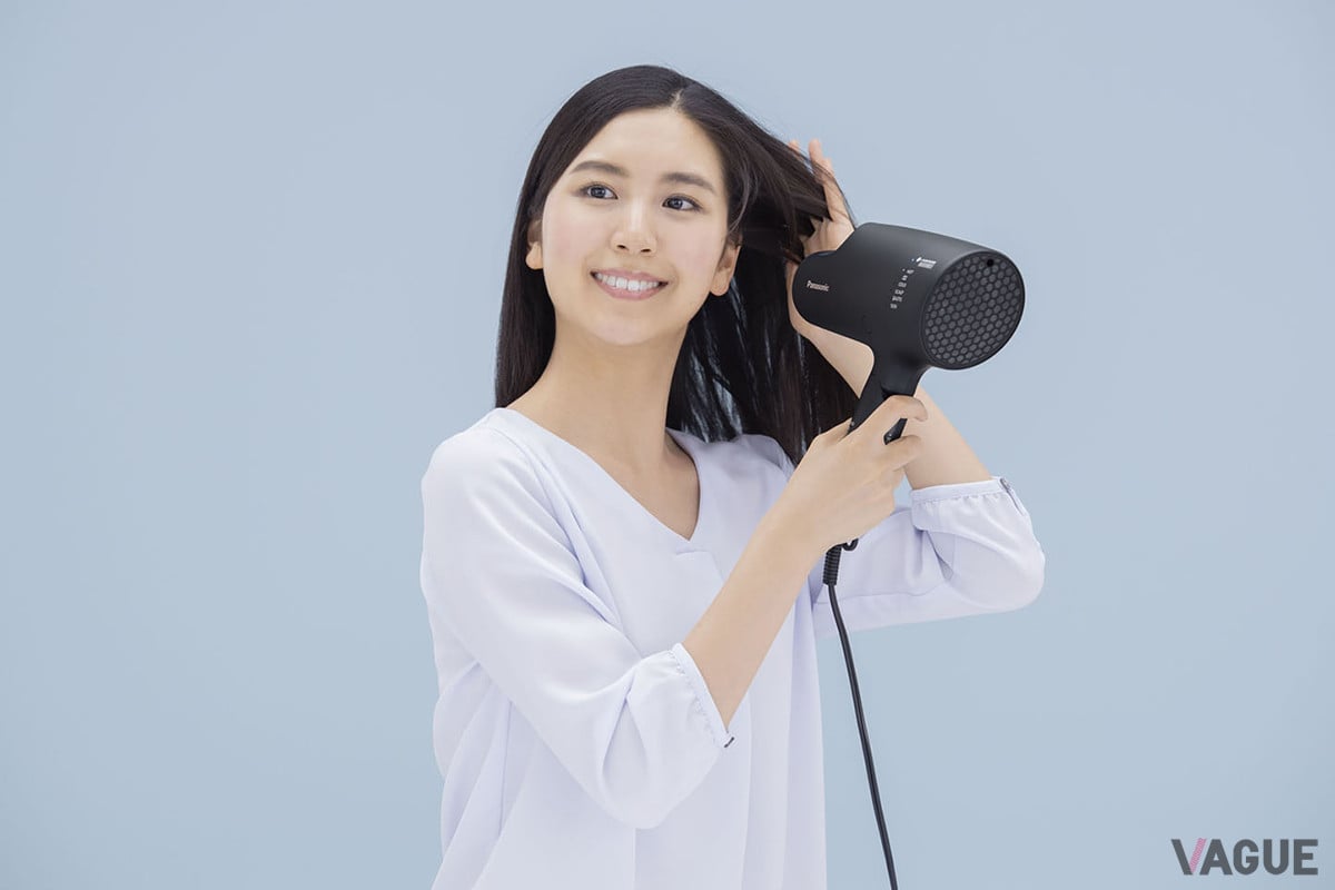 高浸透“ナノイー”とミネラルマイナスイオンはヘアーカラーや白髪染めの退色を抑制