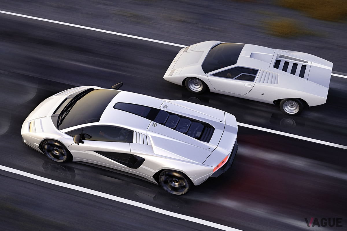 最初期のLP400やコンセプトモデルのLP500との類似性がよく分かるカット