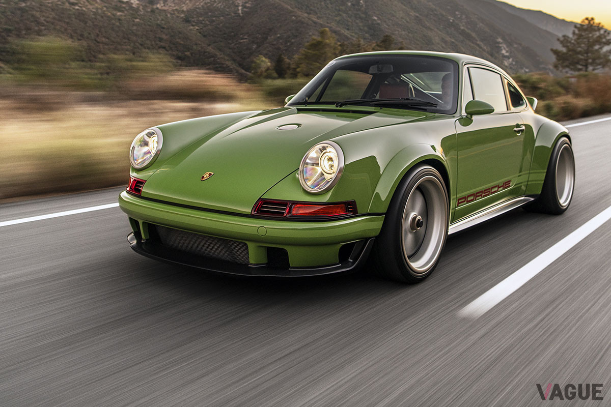 シンガー社の創業者であるロブ・ディキッソン氏が、2003年にレストアした1969年式の「911E」をモチーフとした1台