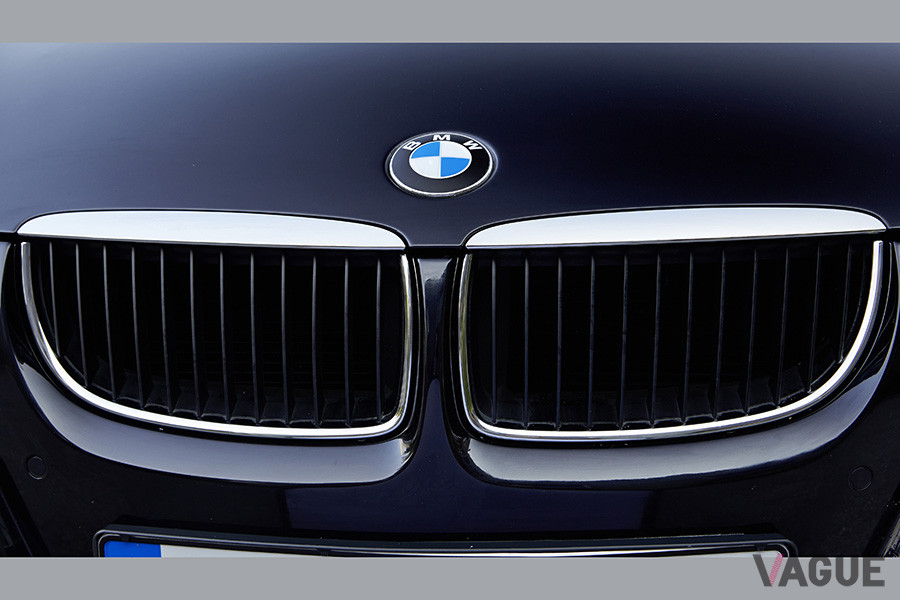 E90型BMW「3シリーズ」のキドニーグリル