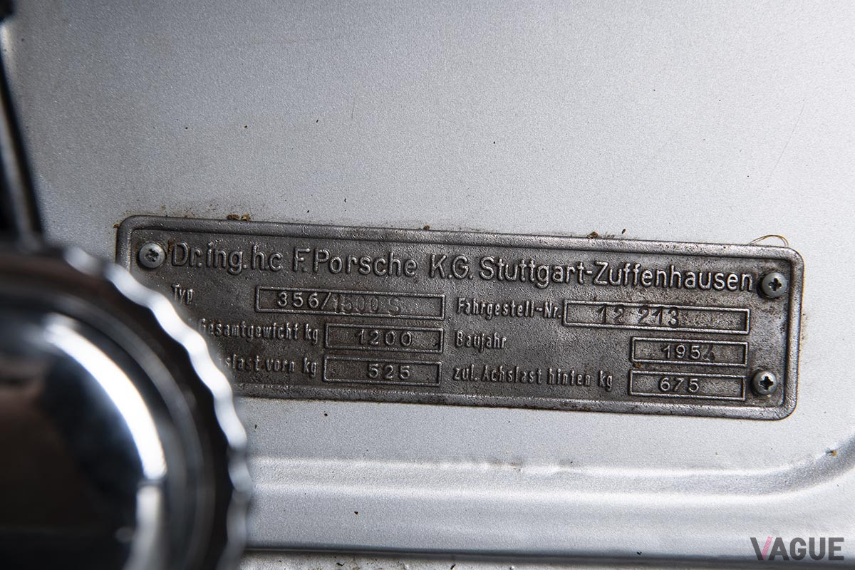 約8200万から1億1000万円というエスティメートがつけられていたグルックナー・ポルシェ「356カレラ1500クーペ」（C）2021 Courtesy of RM Sotheby's