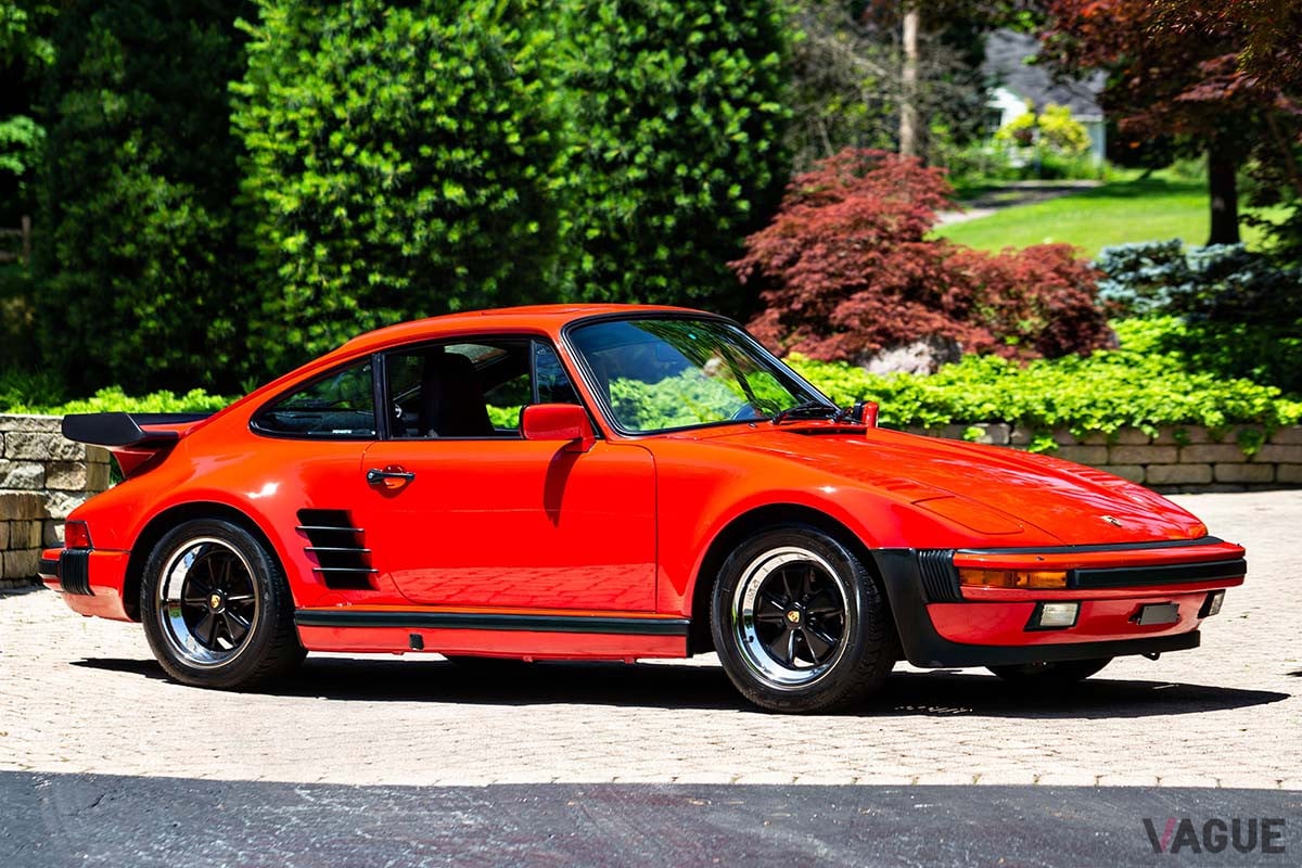 どうしてポルシェ「911」にリトラクタブルライトを採用したフラット