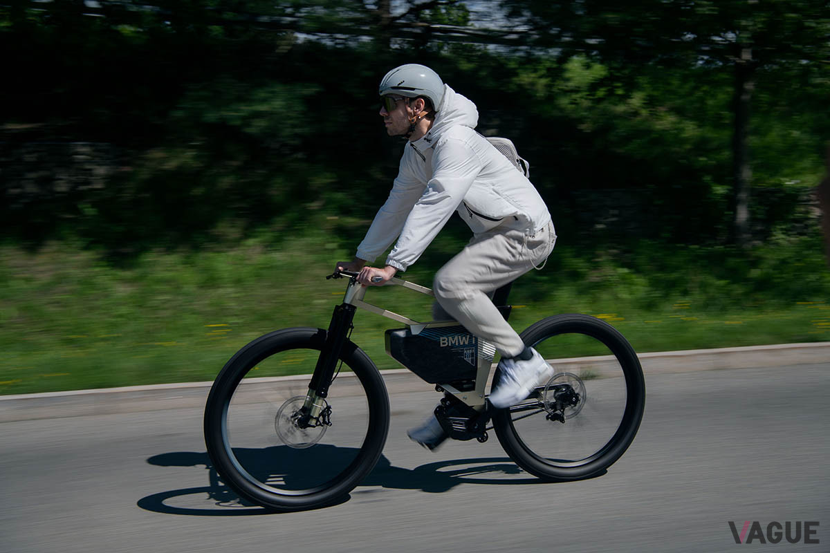 自転車専用道路では25km／h、都心の道路では45km／h、都市部以外の道路や複数車線の道路では60km／hという最高速度に制限されている