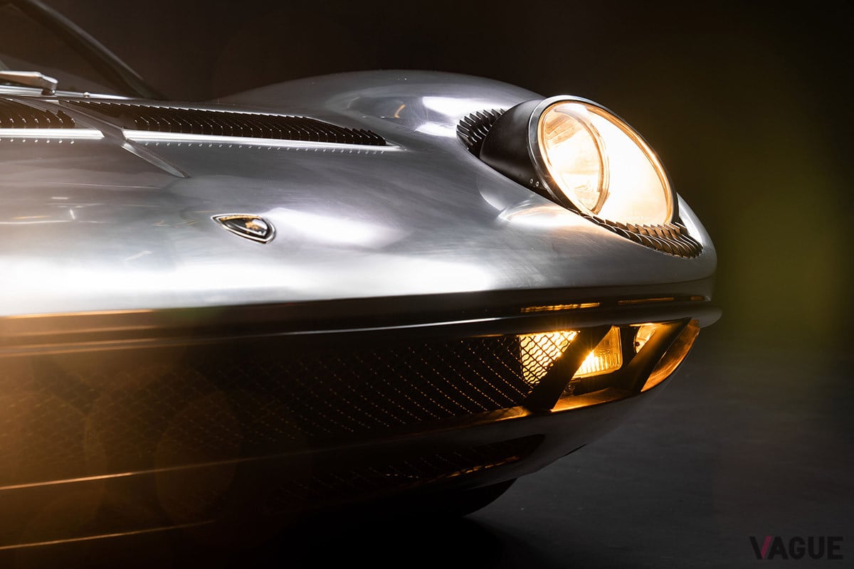 約2億3085万円で落札されたランボルギーニ「ミウラP400S」（C）2021 Courtesy of RM Sotheby's