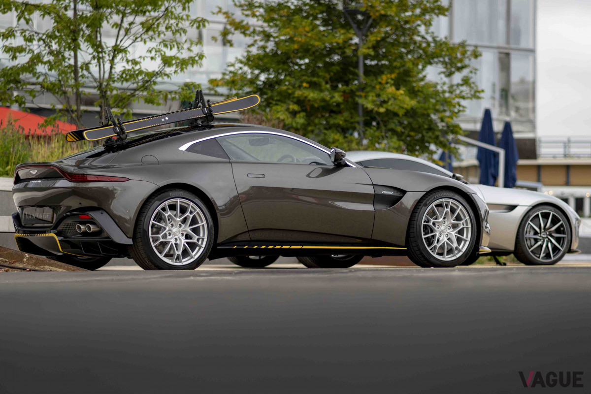 2020年に発売された『No Time To Die』を記念したモデル「ヴァンテージ007エディション」