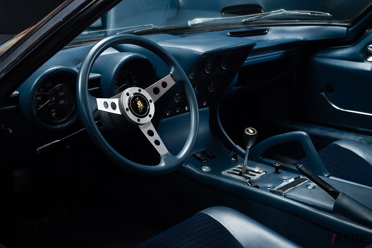 約2億3085万円で落札されたランボルギーニ「ミウラP400S」（C）2021 Courtesy of RM Sotheby's