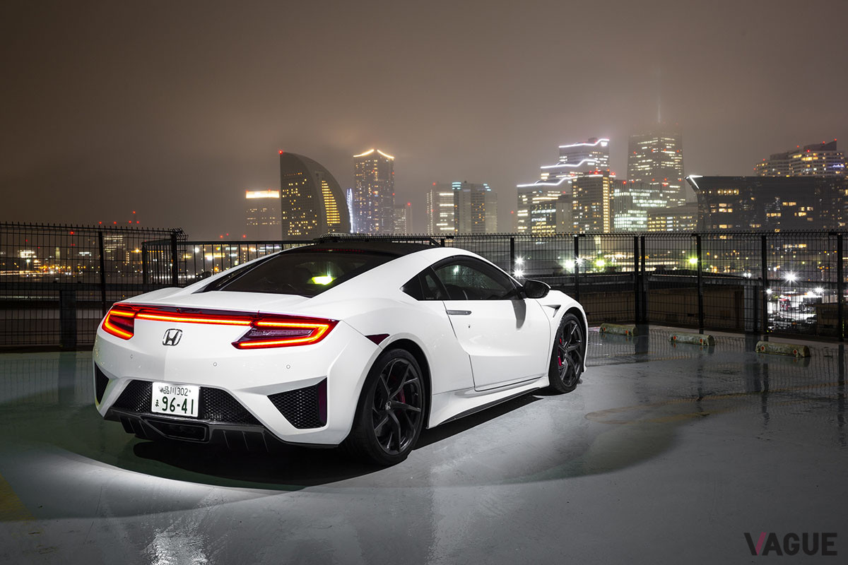 ホンダの技術の粋を集めた日本が誇るスーパーカーは、幅広い層に運転の喜びを味わわせてくれる1台でした