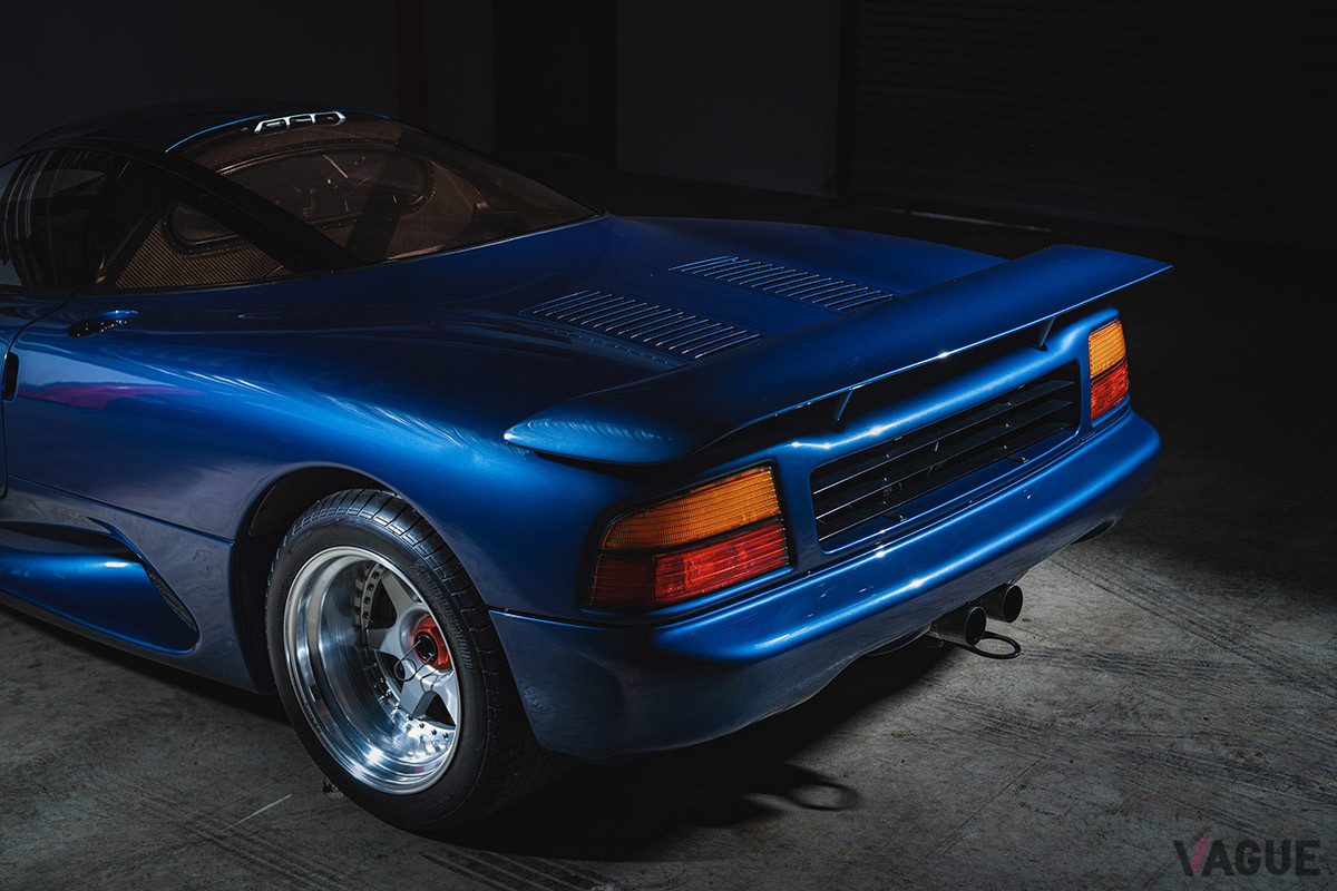 およそ2億円で落札されたジャガー「XJR-15」（C）2021 Courtesy of RM Sotheby's