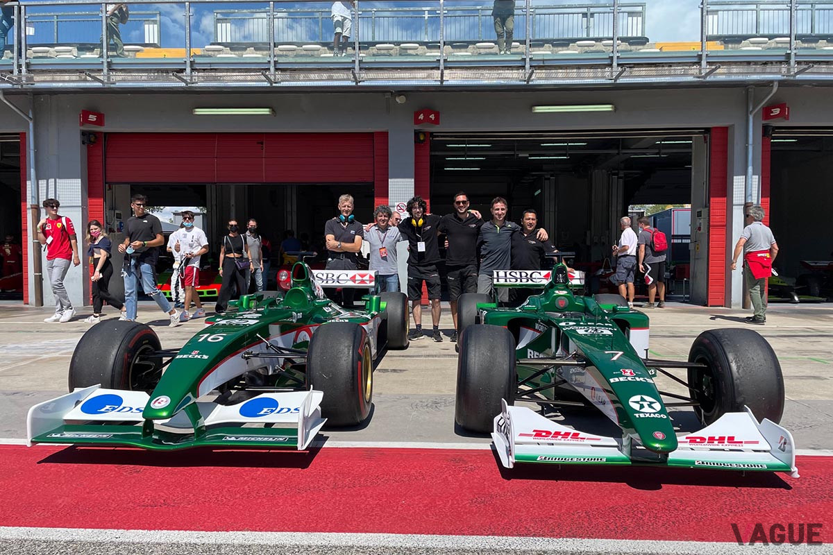 ジャガー「LA 7 R1」（写真左）、「LA 16 R3」（写真右）