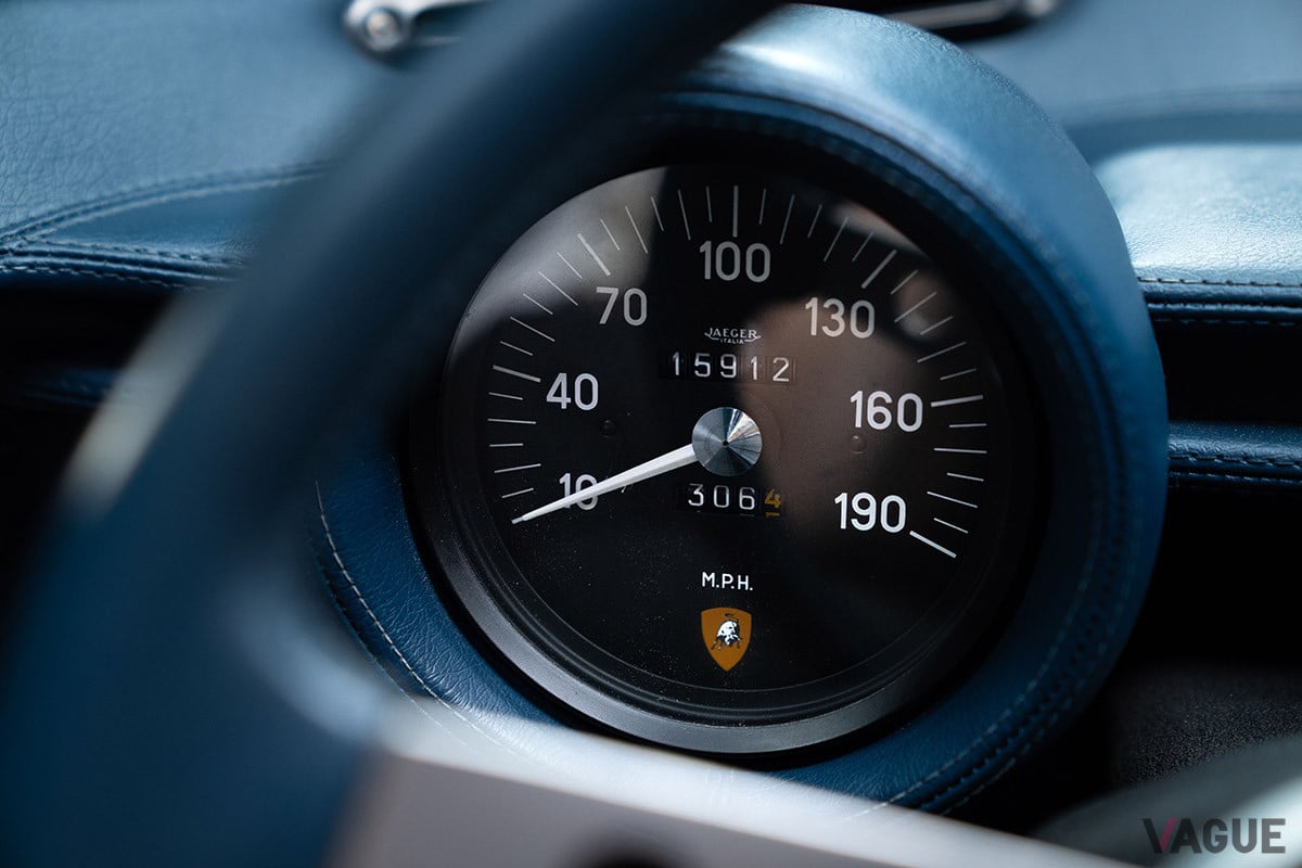 約2億3085万円で落札されたランボルギーニ「ミウラP400S」（C）2021 Courtesy of RM Sotheby's