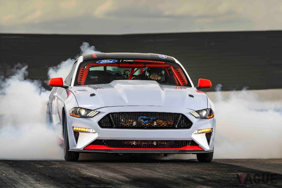 フォードのモンスターEV「マスタング コブラ ジェット1400」の走りを