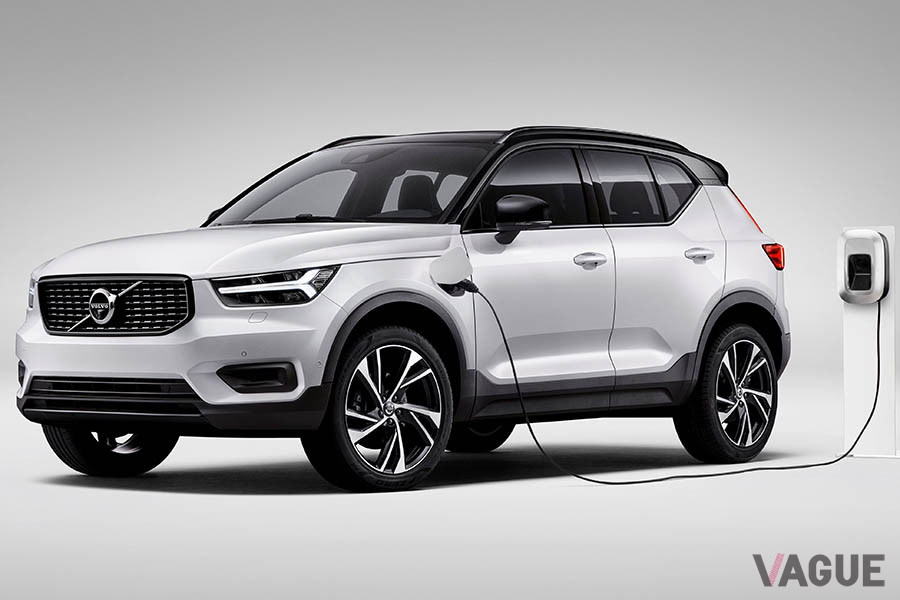 ボルボの販売台数2位はコンパクトSUV「XC40」。日本ではこのモデルがベストセラーだ。写真はXC40リチャージ　プラグインハイブリッド