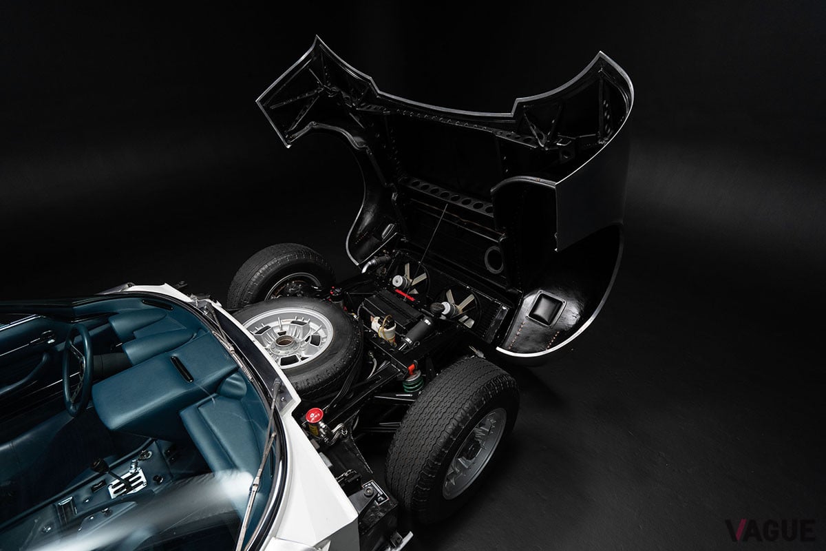 約2億3085万円で落札されたランボルギーニ「ミウラP400S」（C）2021 Courtesy of RM Sotheby's