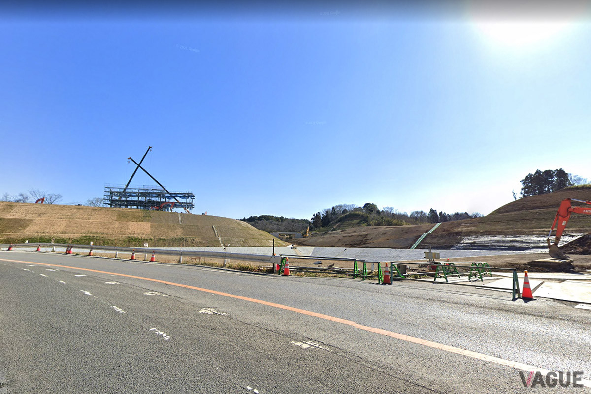 建設途中のポルシェ・エクスペリエンスセンター東京。Google Mapでは、まだ「山ゆり通り」のようだ（C）Google Map