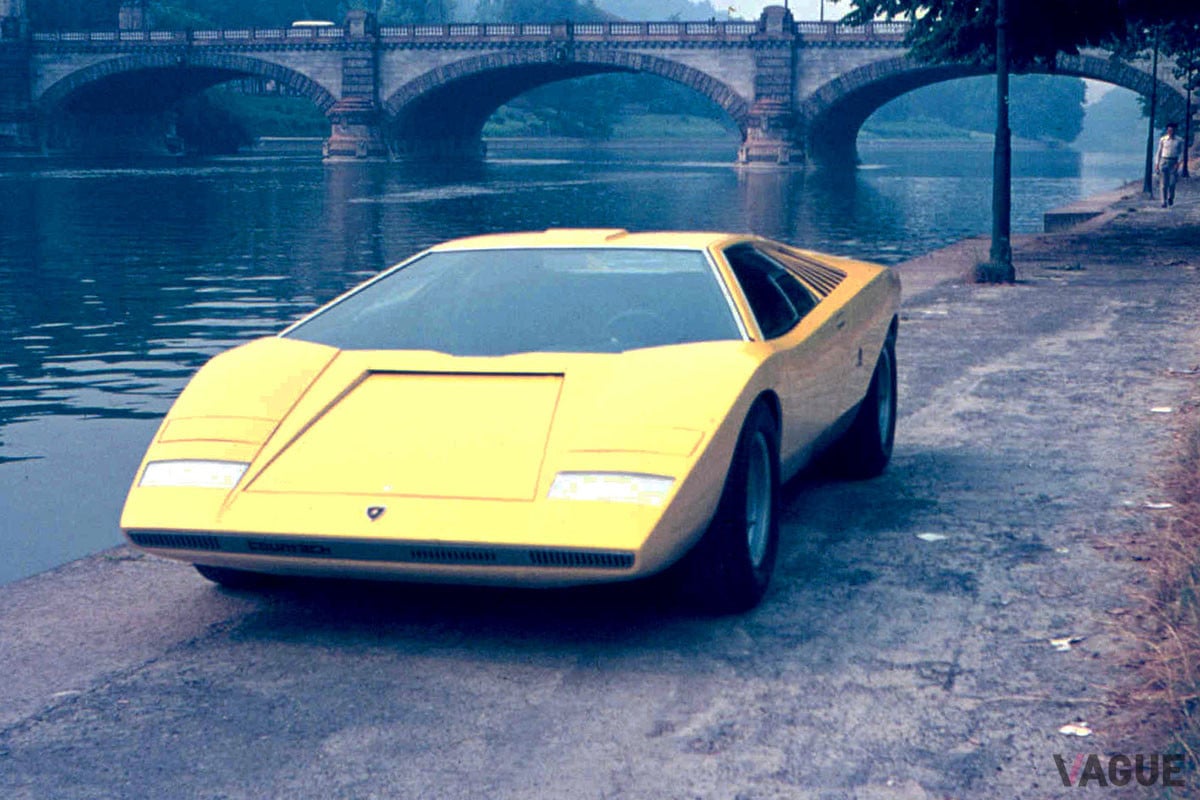 1971年発表当時の貴重なカラー写真