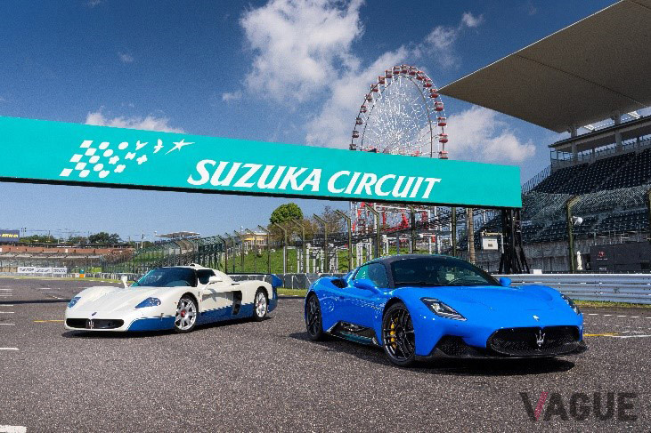 マセラティ「MC20」（右）と、マセラティ「ＭＣ12」（左）