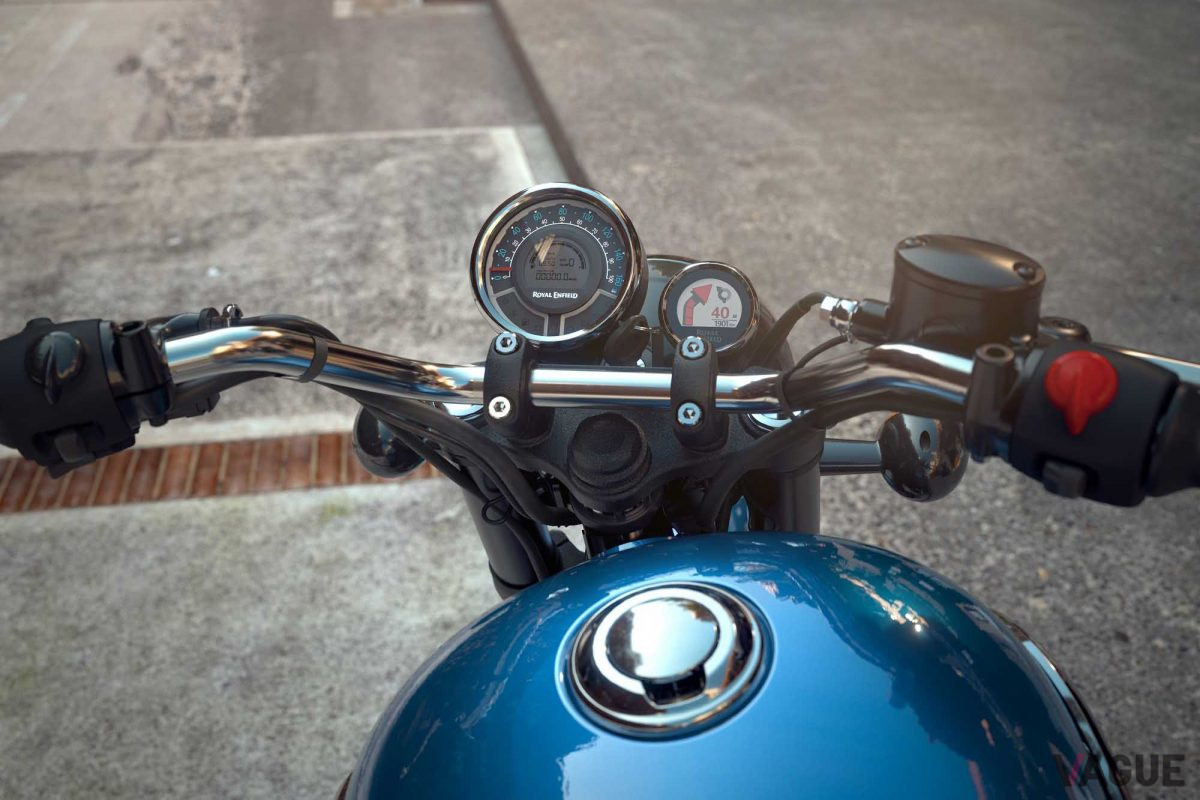 ロイヤルエンフィールドの新型イージークルーザー「Meteor 350」のメーター