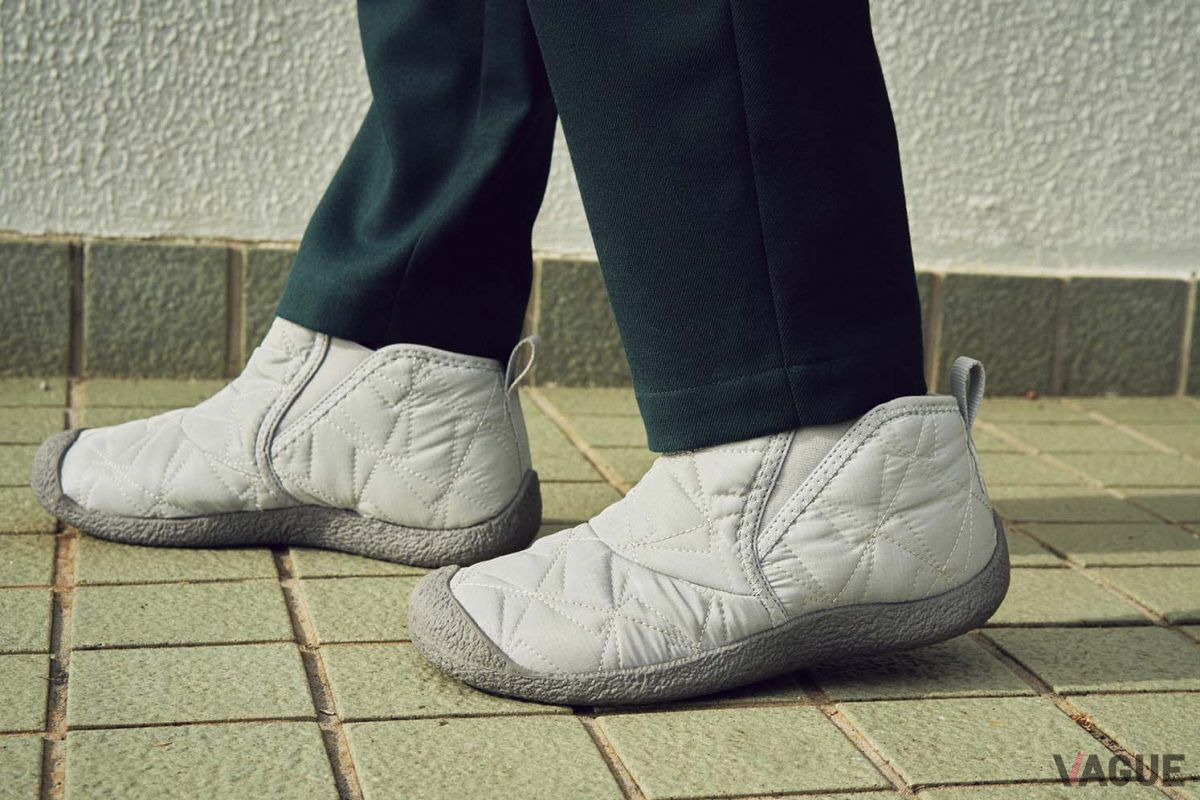 アンクルカットのサイドゴアブーツ「HOWSER ANKLE BOOT」は、リサイクルPET素材を採用した2色を展開する