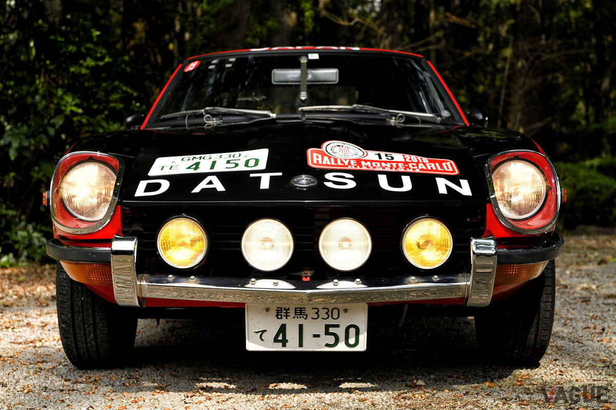 4灯がズラリと並んだフォグ＆ドライビングランプも、1972年当時と同じものが装備されている